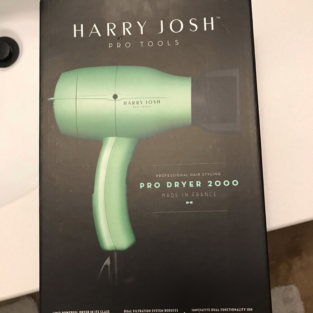 Harry Josh Mint Green Blow dryer